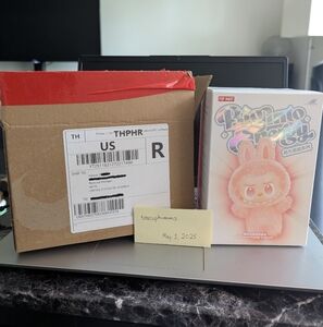 IN HAND POP MART Labubu Big Into Energy- Loyalty